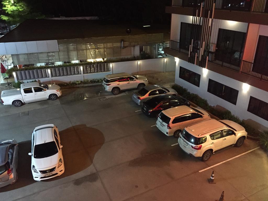 The Lephant Hotel Surat Thani Exterior foto