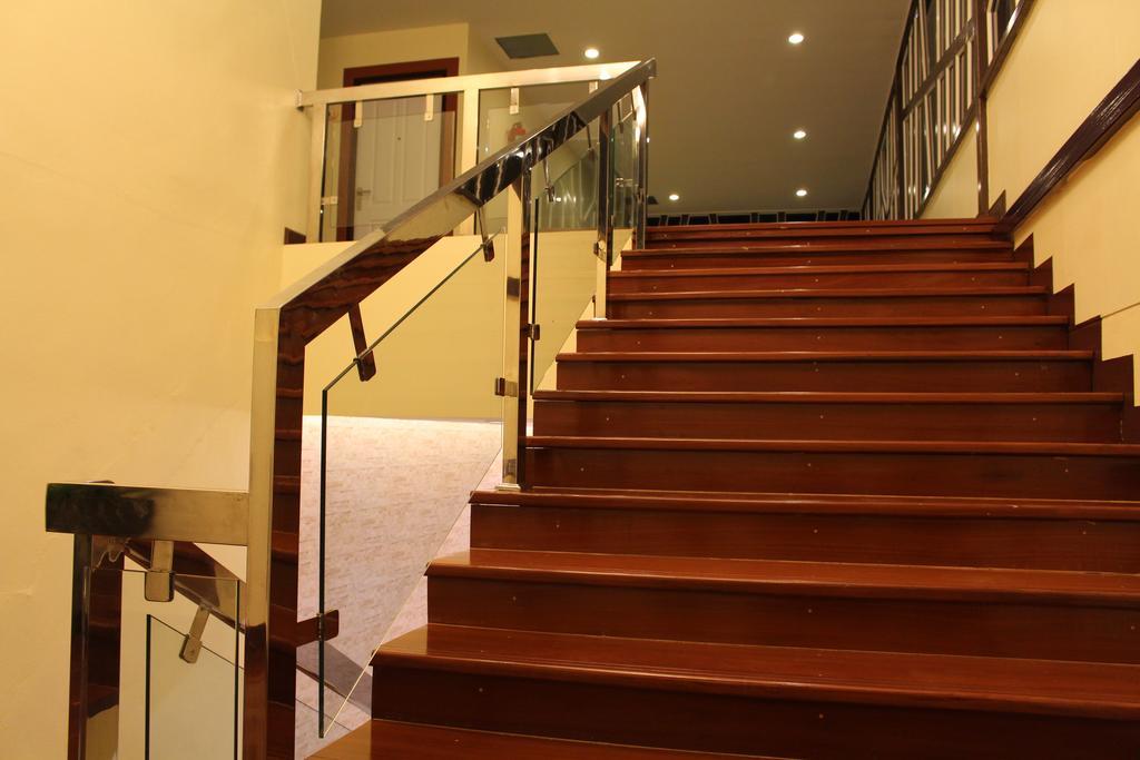 The Lephant Hotel Surat Thani Exterior foto